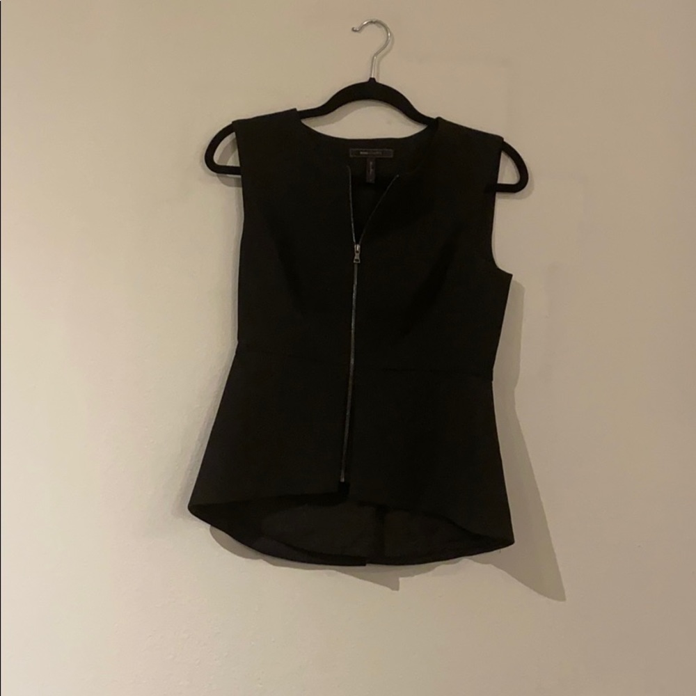 BCBG ABRIELLE BLACK PEPLUM TOP